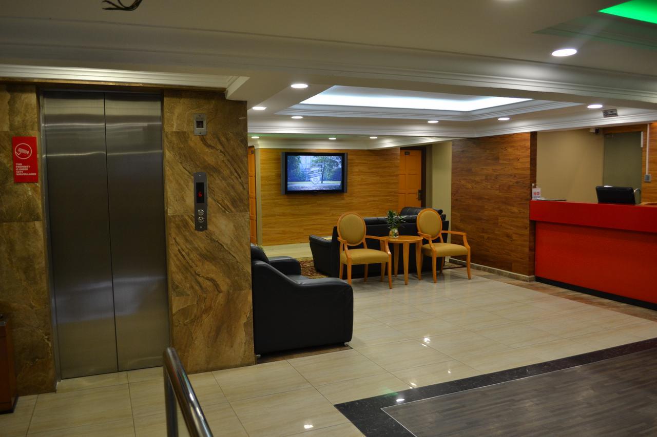 Batu Empat Eazy Hotel At Ampang מראה חיצוני תמונה