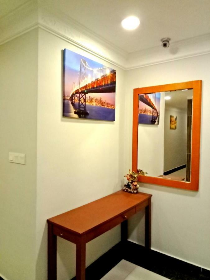 Batu Empat Eazy Hotel At Ampang מראה חיצוני תמונה