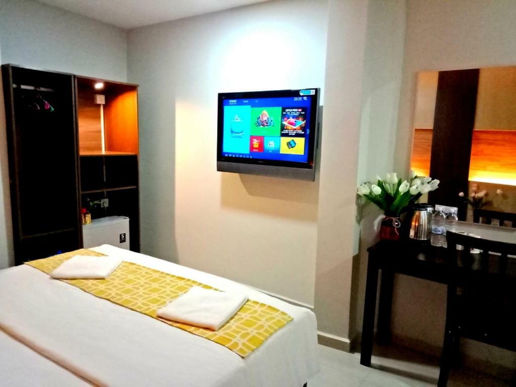 Batu Empat Eazy Hotel At Ampang מראה חיצוני תמונה