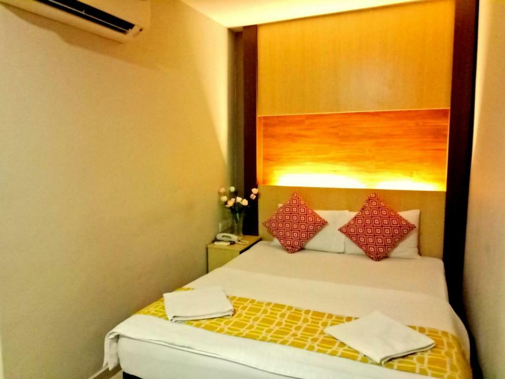 Batu Empat Eazy Hotel At Ampang מראה חיצוני תמונה