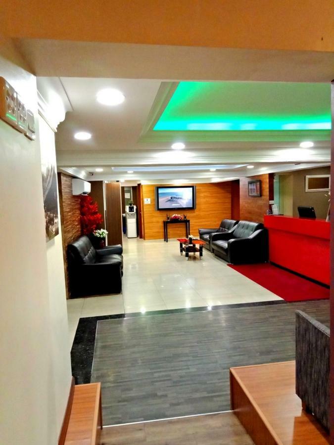 Batu Empat Eazy Hotel At Ampang מראה חיצוני תמונה
