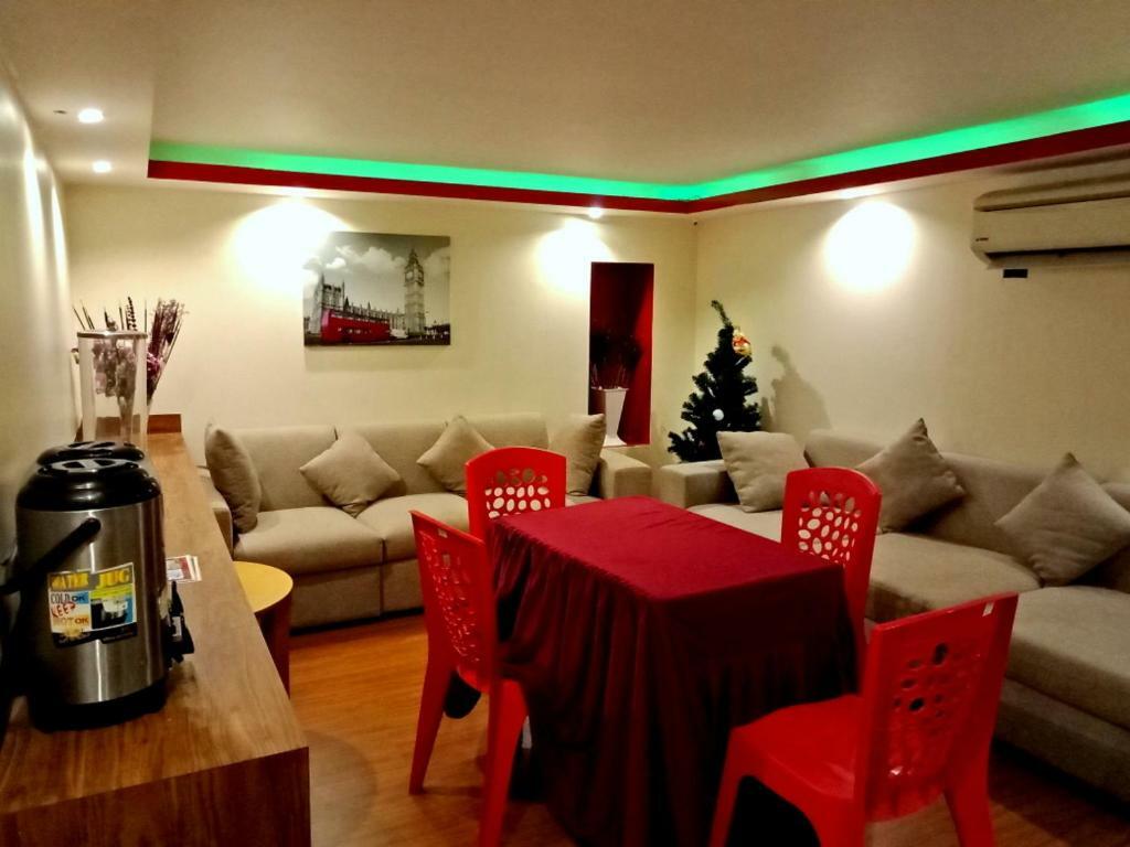 Batu Empat Eazy Hotel At Ampang מראה חיצוני תמונה