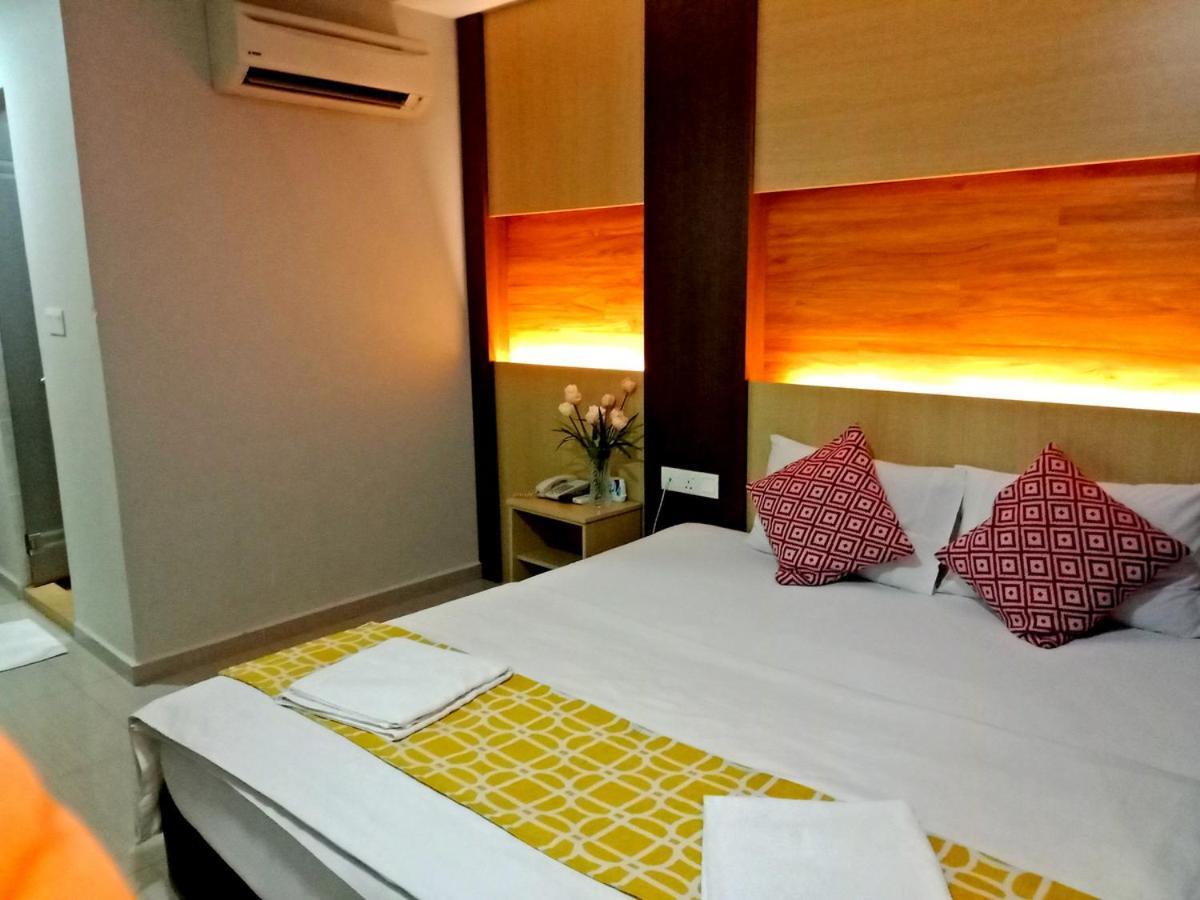 Batu Empat Eazy Hotel At Ampang מראה חיצוני תמונה